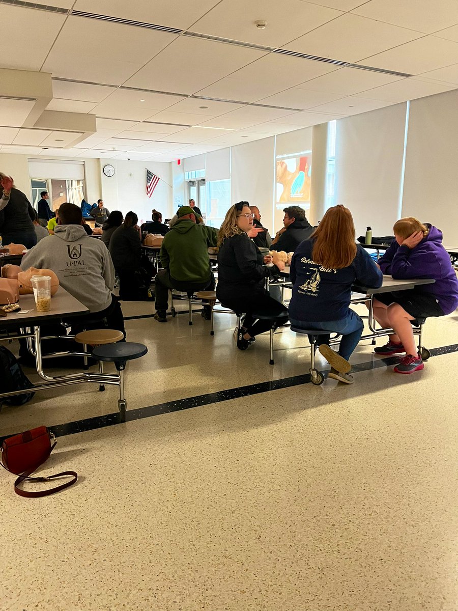 Mrs. Pfizenmayer tweet media