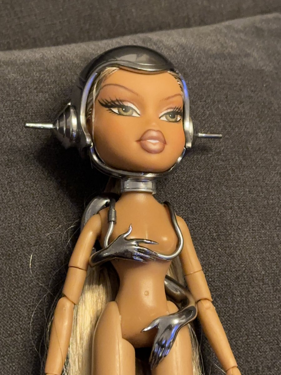 Monsterlool tweet media