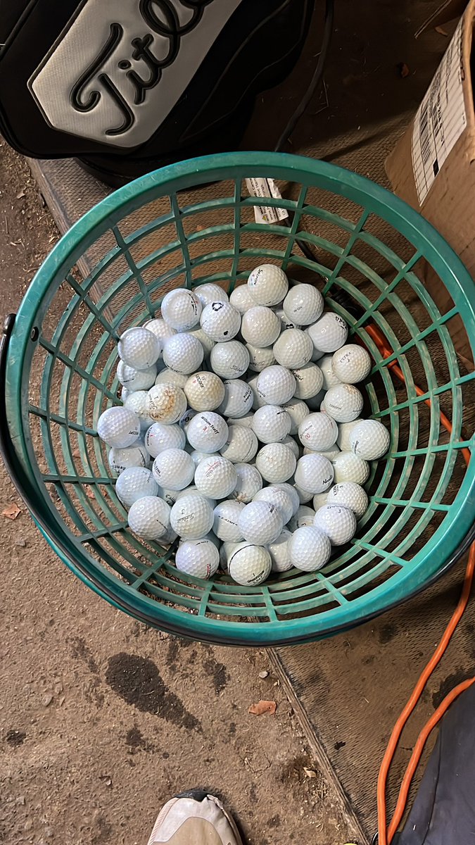 SleazyEBurner's tweet image. Ah work I’ve missed you #froney