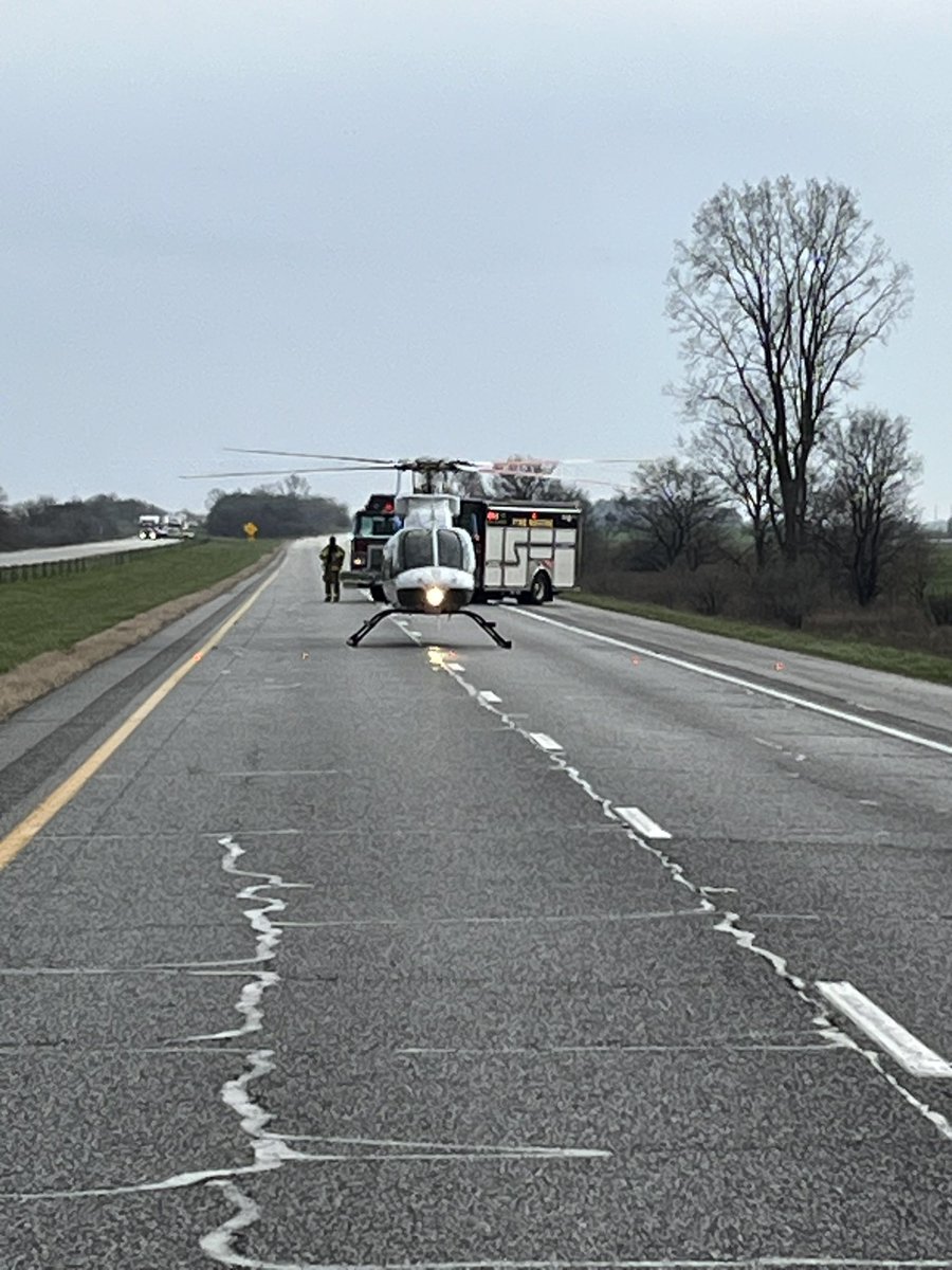 All lanes I-65 south of SR 10 currently blocked for medical evacuation. NB lanes will reopen when the aircraft departs, SB will remain closed. Use US 41 or US 231 as alternative route. @WBBM1059Traffic @WGNtraffic @RegionNewsNow