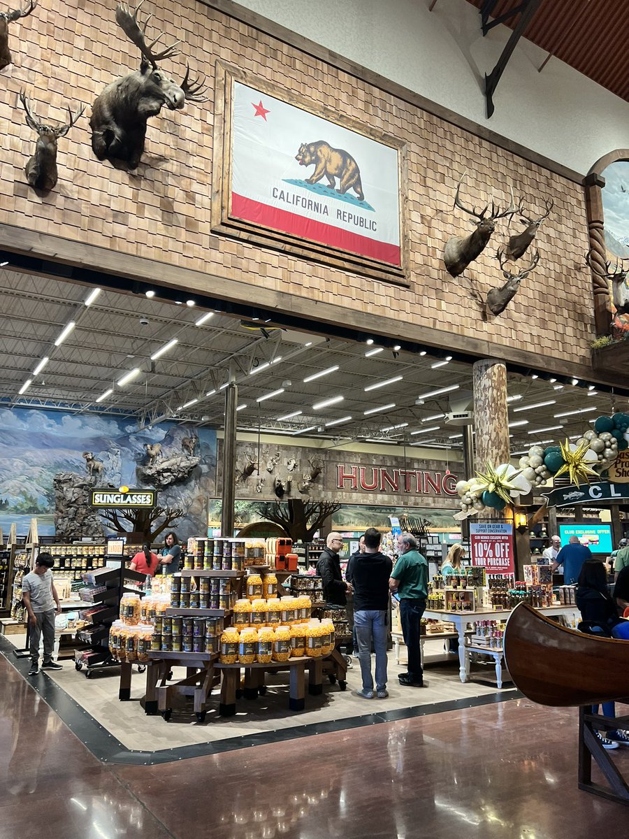 It’s a first day of BassPro Shops #Outdoorworld #irvine #Nice #busy