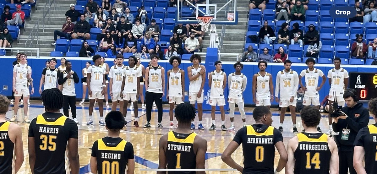 Isaiah Cardona #33 representing Eagle Basketball 🏀. Let’s Go Brack!