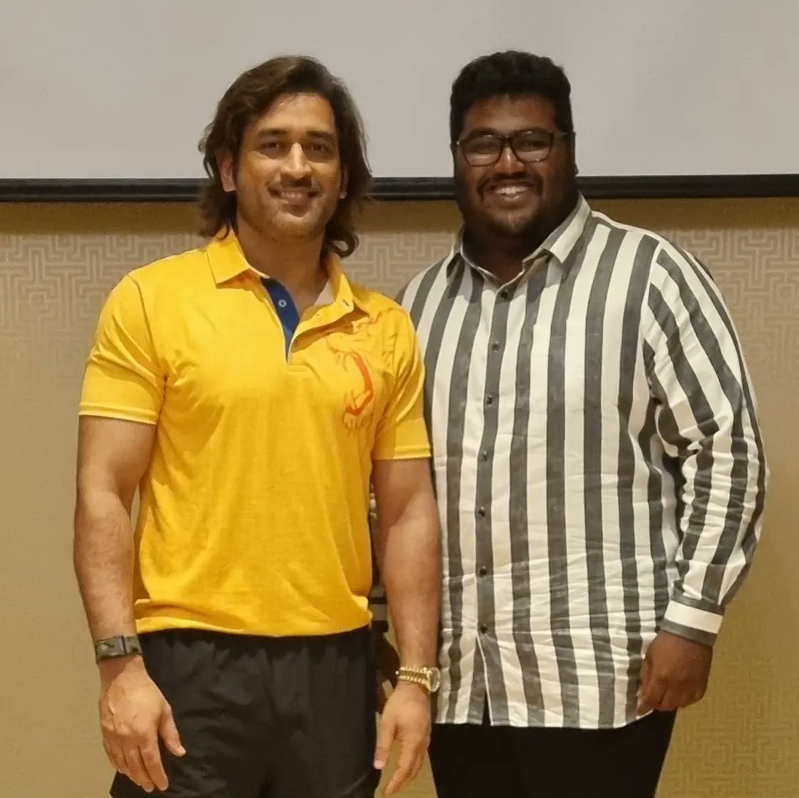 g0uthamramesh's tweet photo. Finally met my hero!! #MSDhoni #CSK #WhistlePodu #Yellove #IPL2024 https://t.co/GDY7hkarDU