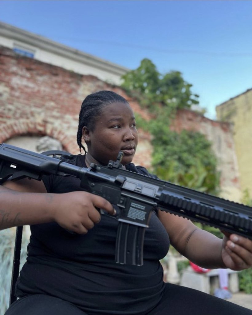 beyoncé said jolene THIS AIN’T DOLLY BITCH