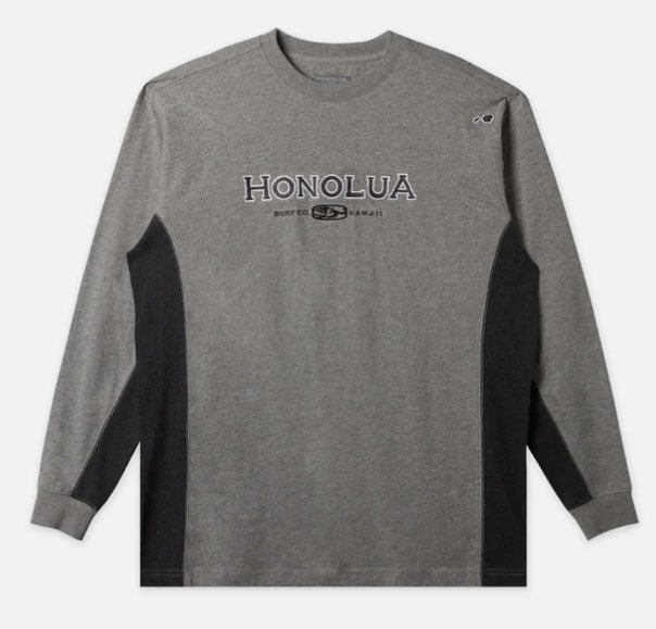 Warm up after your next surf session in one of our {SIDESEAMS} tees! Made from soft cotton jersey, this essential long sleeve tee features a contrast colorblock design for dependable style that lasts season after season. 😎🏄🏻‍♂️🤙🏽 #honoluasurfco #alohavibessince95