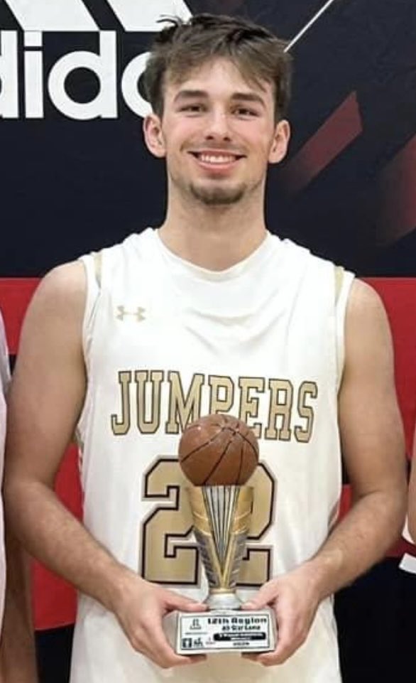 Kentucky Future Elite 2024 (@kyfuture2024) on Twitter photo Congrats to @kyfuture2024 Senior Combo Guard <a href="/indred_whitaker/">indred whitaker</a> from Somerset High School on winning the <a href="/12thSports/">12th Region Sports Network</a> All Star Game 3 point Contest.
Was there ever a doubt who was winning this!? <a href="/indred_whitaker/">indred whitaker</a> was 297 of 695 (43%) from 3 pt range in Only 102 games during his 4 Congrats to @kyfuture2024 Senior Combo Guard <a href="/indred_whitaker/">indred whitaker</a> from Somerset High School on winning the <a href="/12thSports/">12th Region Sports Network</a> All Star Game 3 point Contest.
Was there ever a doubt who was winning this!? <a href="/indred_whitaker/">indred whitaker</a> was 297 of 695 (43%) from 3 pt range in Only 102 games during his 4