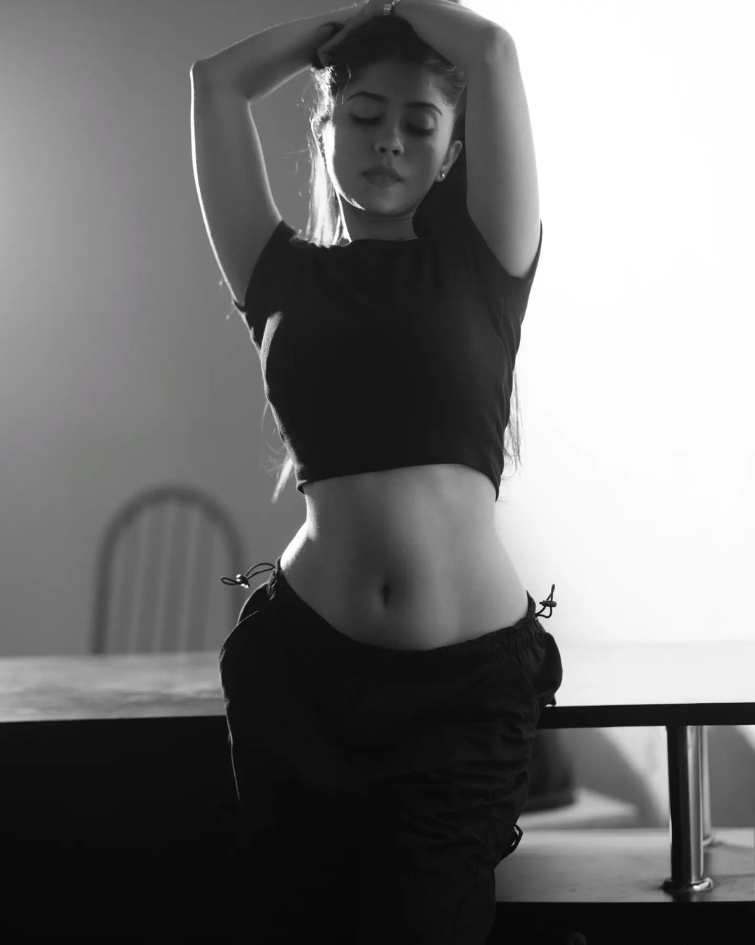 GJzD5HAbkAAyWtN?format=jpg&name=large