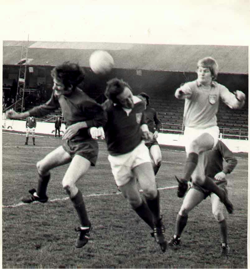 𝐑𝐈𝐏 𝐑𝐎𝐍𝐍𝐈𝐄 𝐌𝐜𝐇𝐀𝐋𝐄

The sad news reached us today of the passing of ex-Cowden winger Ronnie McHale. Sincere condolences are offered from everyone at Cowdenbeath FC to Ronnie’s family and friends.

Read all about Ronnie's career at cowdenbeathfc.com/index.php?act=…