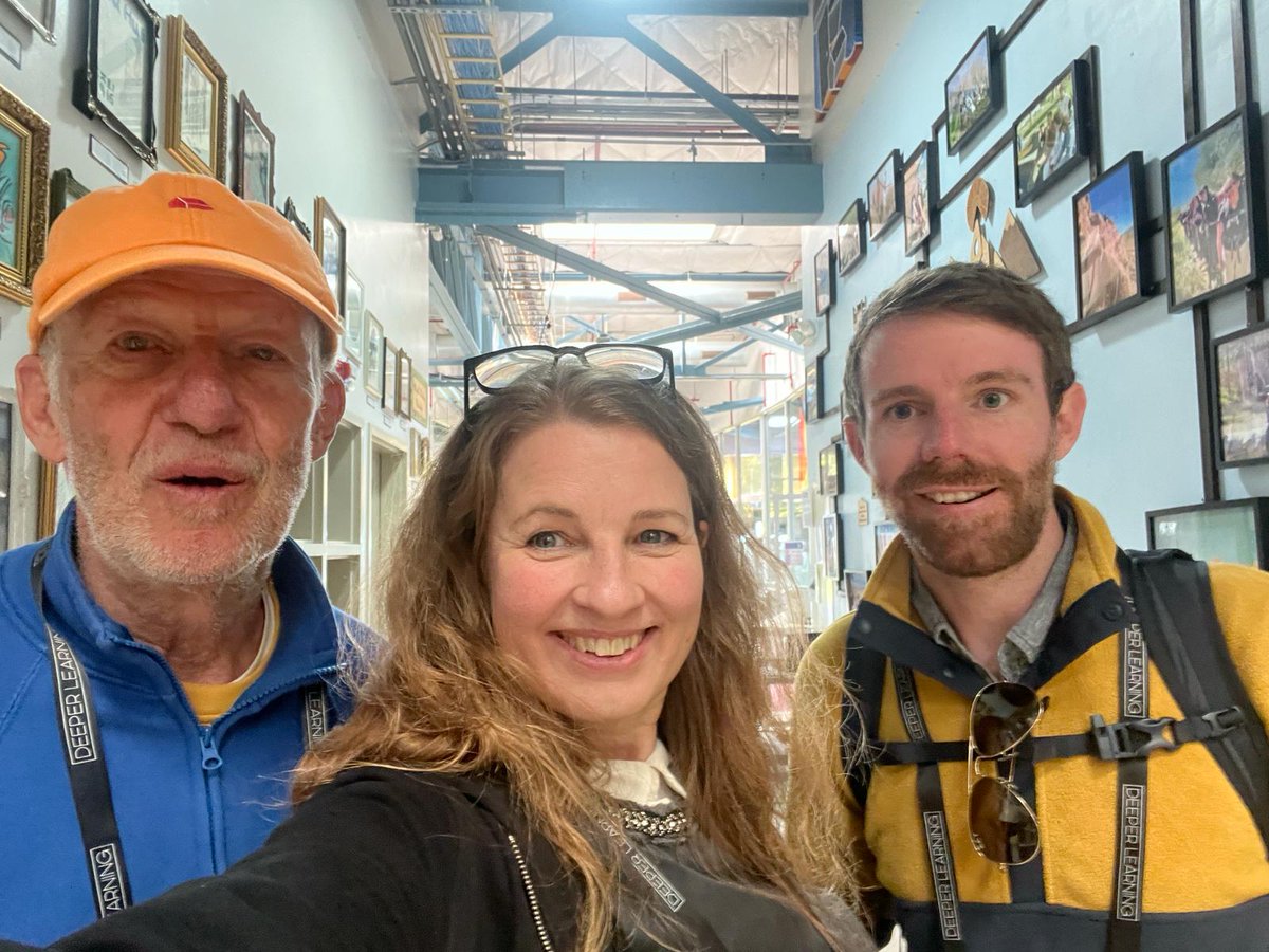 OpenWayLearning's tweet image. #DeeperLearning was incredible! Getting a tour through @hightechhigh from Larry Rosenstock &amp;amp; @LeneJensbyLange, Joyzistance with @kalebrashad &amp;amp; @NikkiHinostro of @hthgse, making socks with @MrStrong3rd of @bluedot_ed, &amp;amp; @bigpiclearning Leadership Journeys were unforgettable! #DL24
