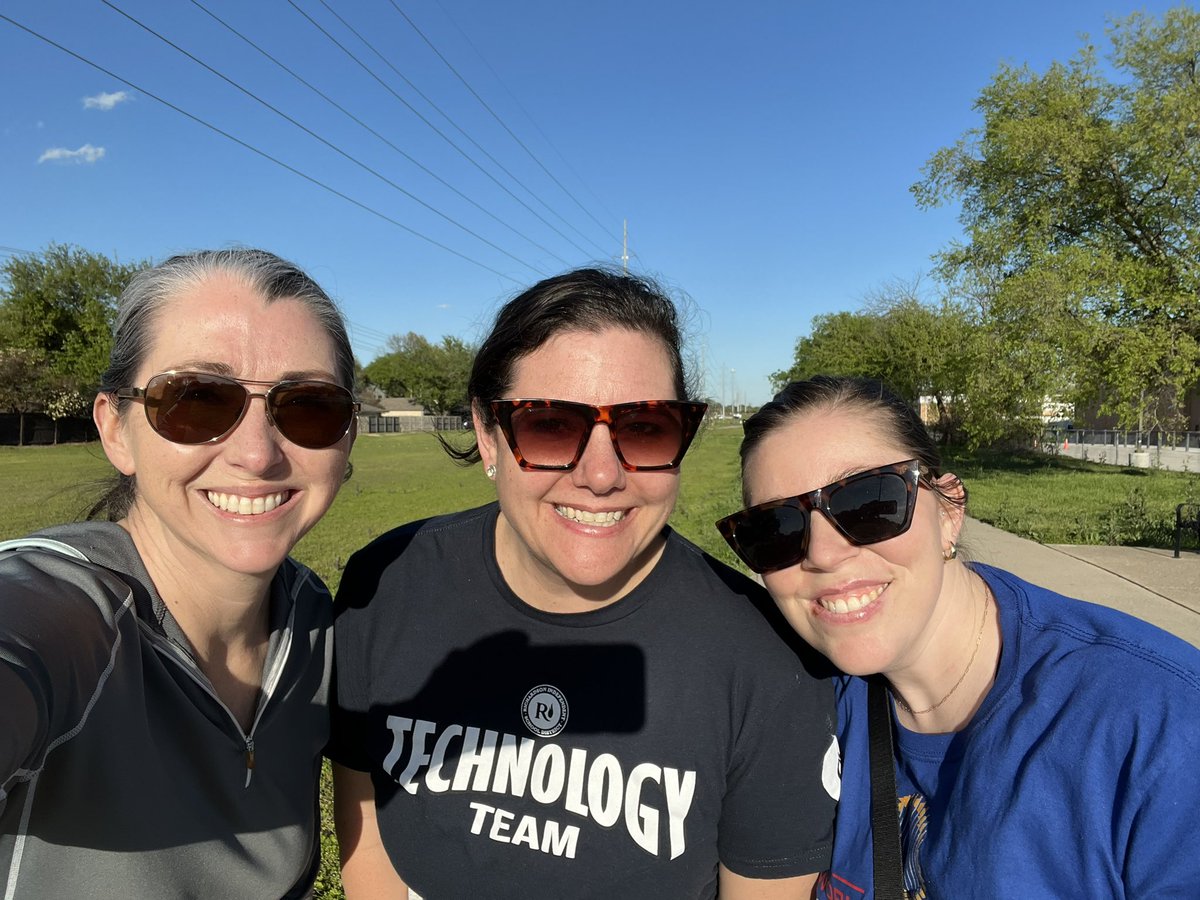 Day 88 ✅ #100daysofwalking with @MsCannonPWE and @MorgenCrowder around the soccer pitch and trails on the eve of a long holiday weekend.