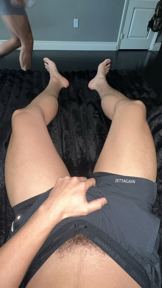 jettagain's tweet photo. What’s your favorite fruit?🍍

More sexy feet on here⬇️
https://t.co/7pe6hpBoLg https://t.co/4dg3P3xxK2