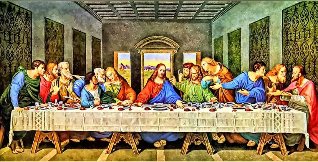 El Jueves Santo
Fue en un día como éste en el que Jesús tuvo la última cena con sus apóstoles. 
Una de las representaciones más famosas es el cuadro de Leonardo Da Vinci. La pintura aún permanece en la pared del Convento de Santa Maria delle Grazie en Milán
Tiempo de conversión