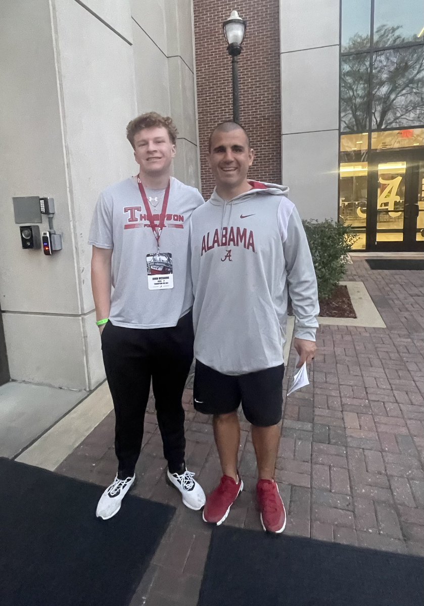 Today’s roadtrip was a little closer to home! 🏈 @JohnAlanMcGuire @coachmarkf @Ross_Newton @nunez_jay @AlabamaFTBL @AL7AFootball @athletics_ths @KohlsKicking @CSKRECRUITING @trlong02