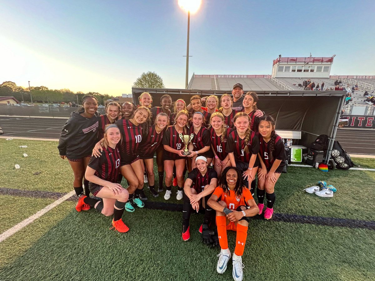 Cats come from behind 3-1 to win 4-3 over LaGrange & finish region runner up for the 2nd straight year. Goals by Chloe Roberts (2), Anna Turner, and game winner by birthday girl Sarah Zidar. Ladies will host the first round of the State playoffs! #GoCats #WeCARE @WHSAthletics_