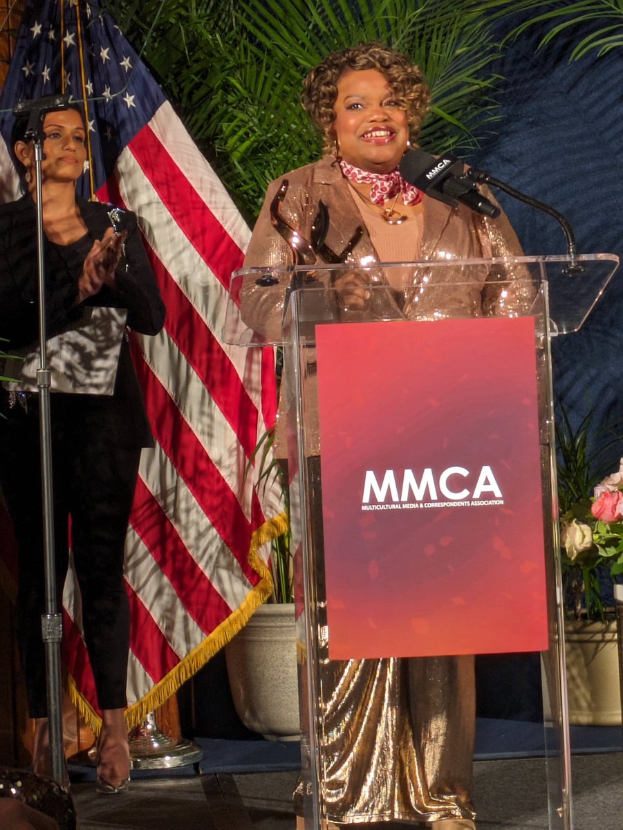 This evening, the @MMCADC honored our founder, @TMPowell, as a 2024 #SheroesinMedia recipient. Tracie's commitment to equitable #journalismfunding, strengthening #localnewsrooms and creating opportunities for BIPOC publishers is undeniable. #WomensHistoryMonth