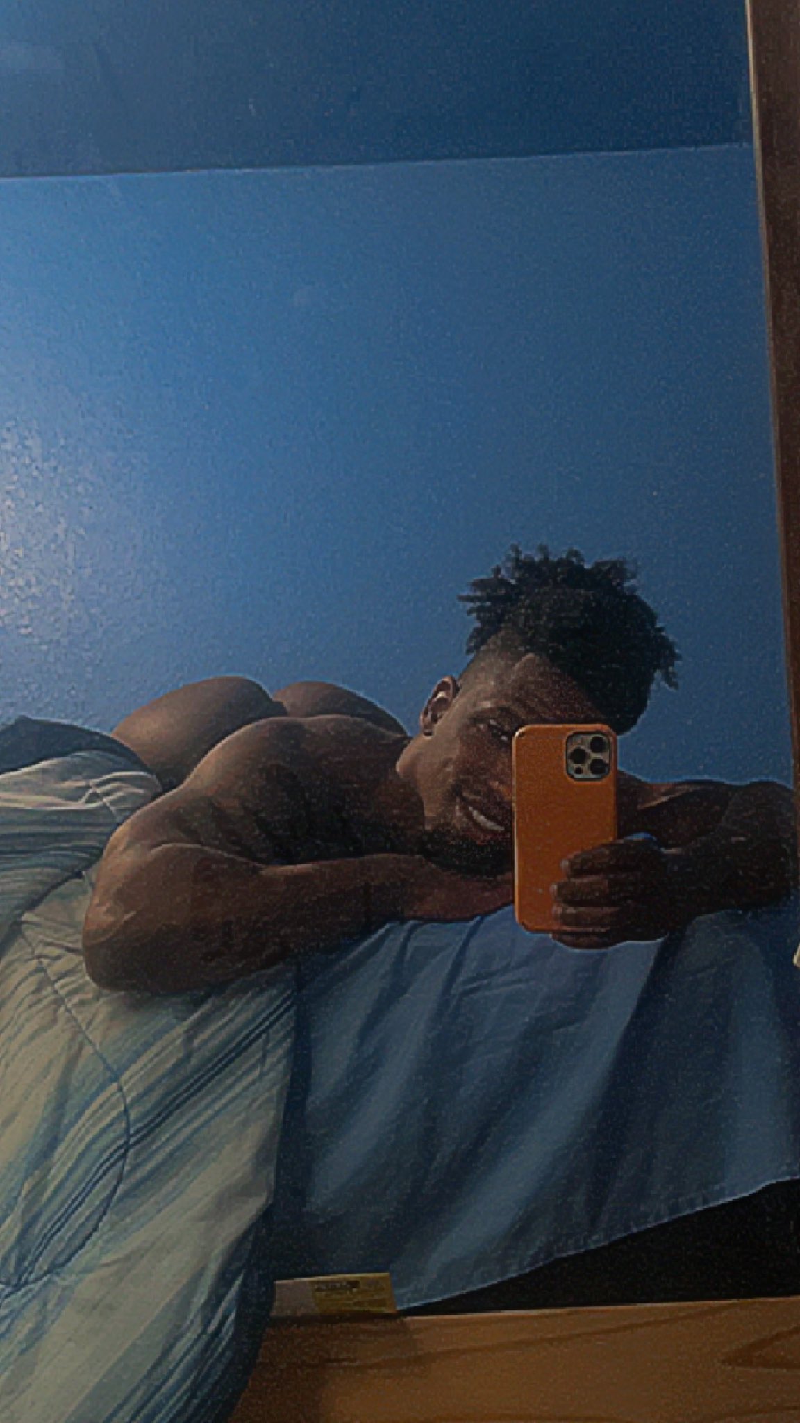 This is how my Thursday is going .. just bored https://t.co/pOi2VAEcXF