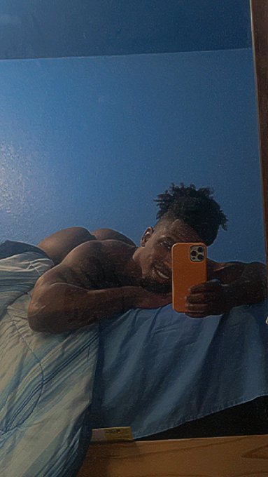 This is how my Thursday is going .. just bored https://t.co/pOi2VAEcXF