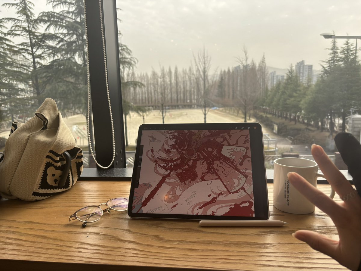 출근!
일단 생존 신고부터 하고
슬금슬금 짹짹거려 볼까말까…🙄

#전시준비중 #일러스트레이터 #그림쟁이