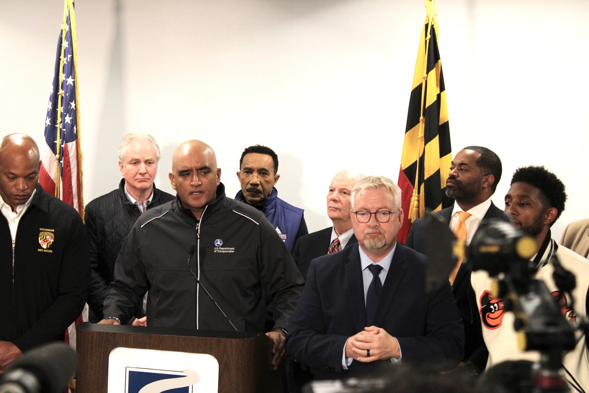 Tonight, we announced the approval of an initial $60 million in emergency funds to clear debris and begin rebuilding the collapsed Francis Scott Key Bridge. #Baltimore #BaltimoreBridgeCollapse #FrancisScottKeyBridge #BaltimoreBridge #MarylandTough #BaltimoreStrong