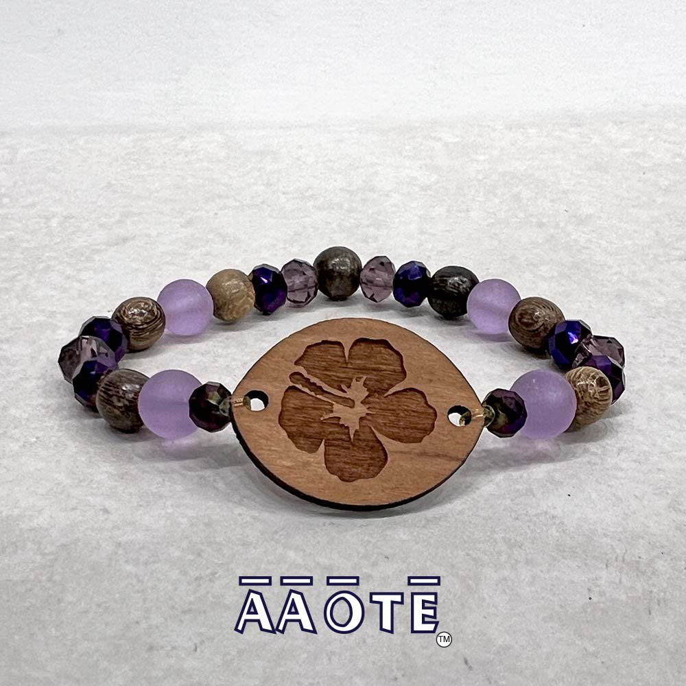 aaote's tweet image. Hibiscus design Wood Aromatherapy Diffuser Beaded Stretch Bracelet is one of our USA-made gifting ideas. 
💜
aaotetz.com/wood-diffuser-…
💜
#AAOTE #Aromatherapy #DiffuserBracelet #WoodDiffuser #MetalFreeJewelry #IndieBrand #GiftForHer #WomanOwned #SmallBiz #MadeInUSA #MadeInPA