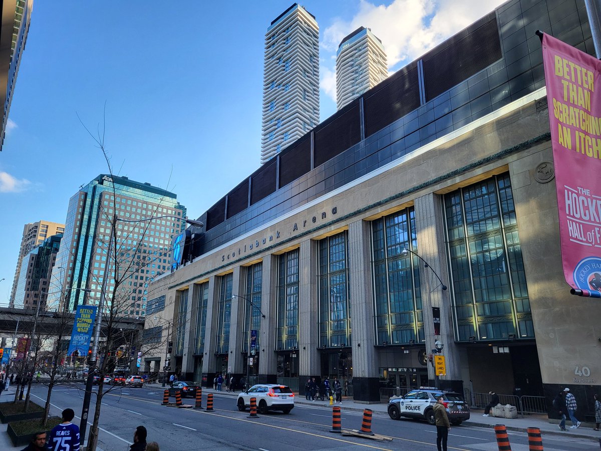 Optimuspool's tweet image. #LeafsGame
5-1 winners!