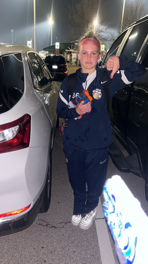 Peyton got out in the odac parking lot at 8:58