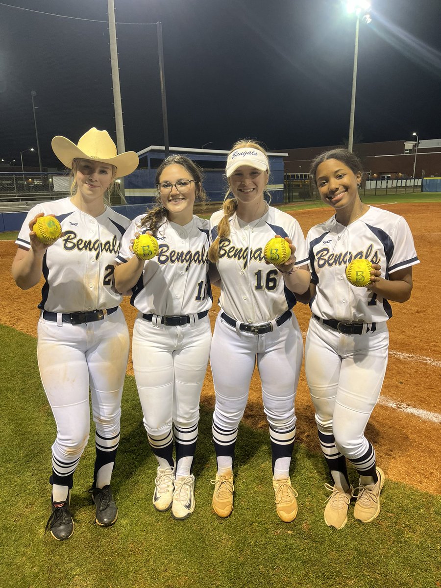 💣💣GRRRRAAANNDDD SLLLLAAAMMMMM💣💣💣