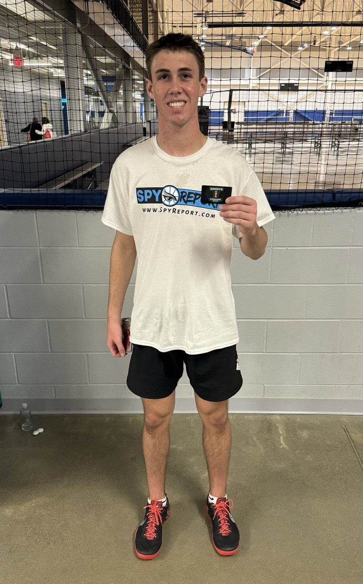 🏆 BOYS SENIOR CHAMPIONS
👥 White Team
🎖️ MVP - Max Dawson (Willard)
📝 2024 Max Dawson put on an absolute clinic on Thursday rattling home eight triples on his way to 33 points.  Catch and shoot, step backs and dribble-drive pull-ups, the Ashland commit is next level good.