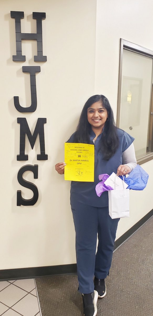 KimCayetano4's tweet photo. Herschel Jones Middle School welcomed Dr. Khatija Ahmed, DPM for Women's History Month as a speaker today. We are very appreciative for Dr. Ahmed sharing her educational journey with our scholars.
#PodiatristsMatters👣
#HJMS❤DrAhmed https://t.co/mLUt1uv8Wk