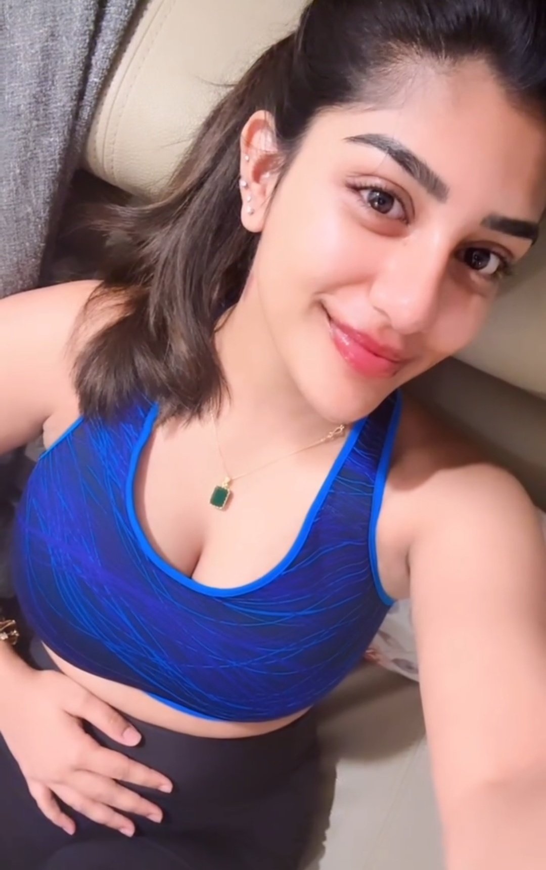 GJzf1quXAAAdFjS?format=jpg&name=large