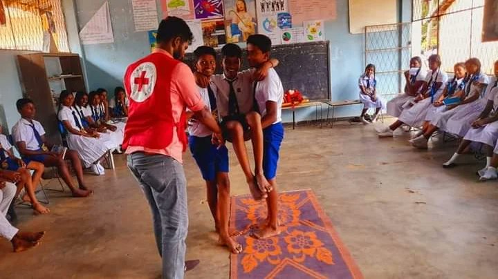 SLRedCross tweet picture