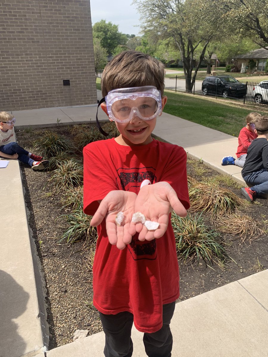 Valerie Heard tweet media