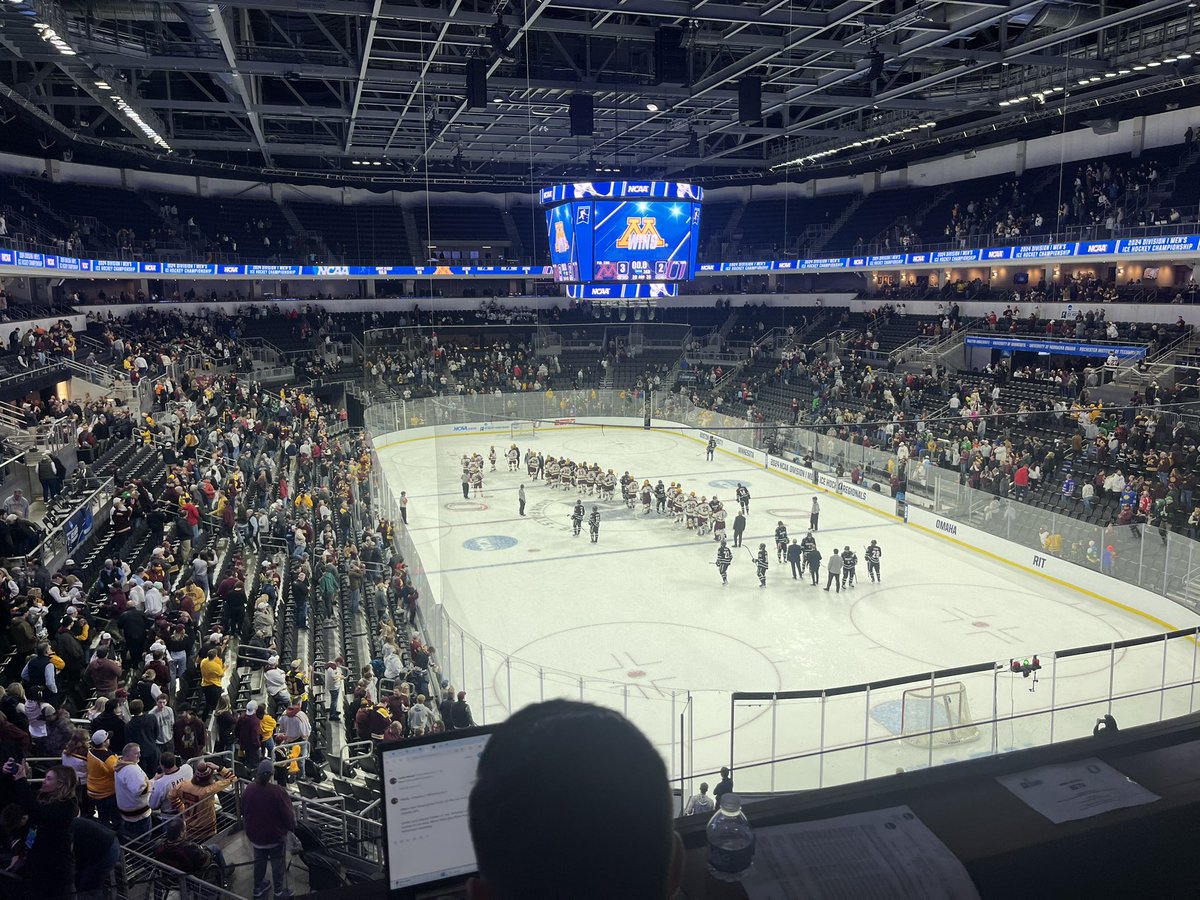 GopherHole.com tweet media