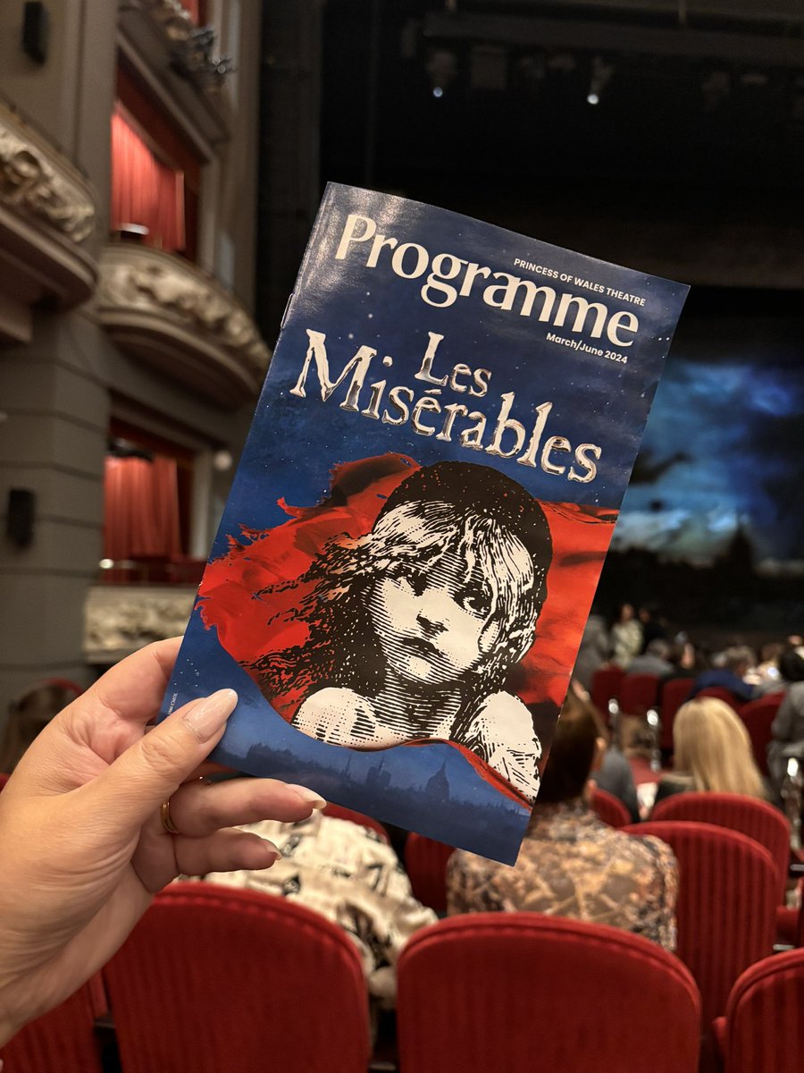 Les Mis is an all time favourite and this production is extraordinary! ❤️ Will definitely see it again before it leaves Toronto! @mirvish #LesMiz