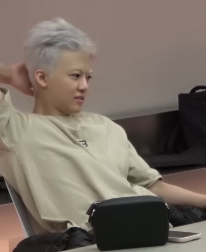 เข้าปี1ใหม่ๆ                           ปี4ใกล้เรียนจบ