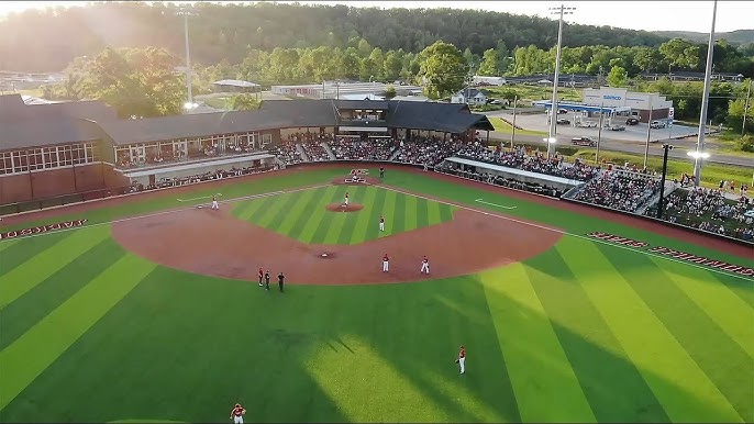 ON THIS DAY 44 YEARS AGO...
 
📆 1980 (Apr 12)
🏟 Bailey-Brayton Field
🇺🇸 Opened in Pullman, USA
🏆 Home to 
⚾ Washington State U. Cougars Baseball [PAC12] 
 
 #Pac12BSB
 
More at STADIAlive: stadialive.glide.page/dl/d0a5f4