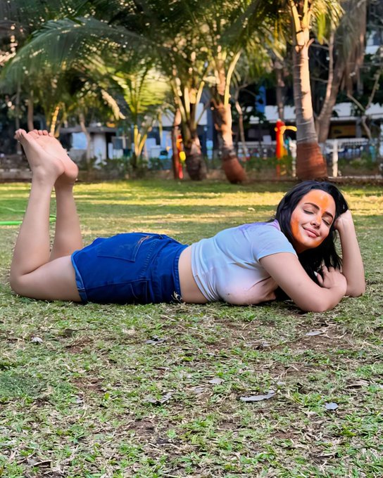 GJzt8nMWcAAqRdj?format=jpg&name=small