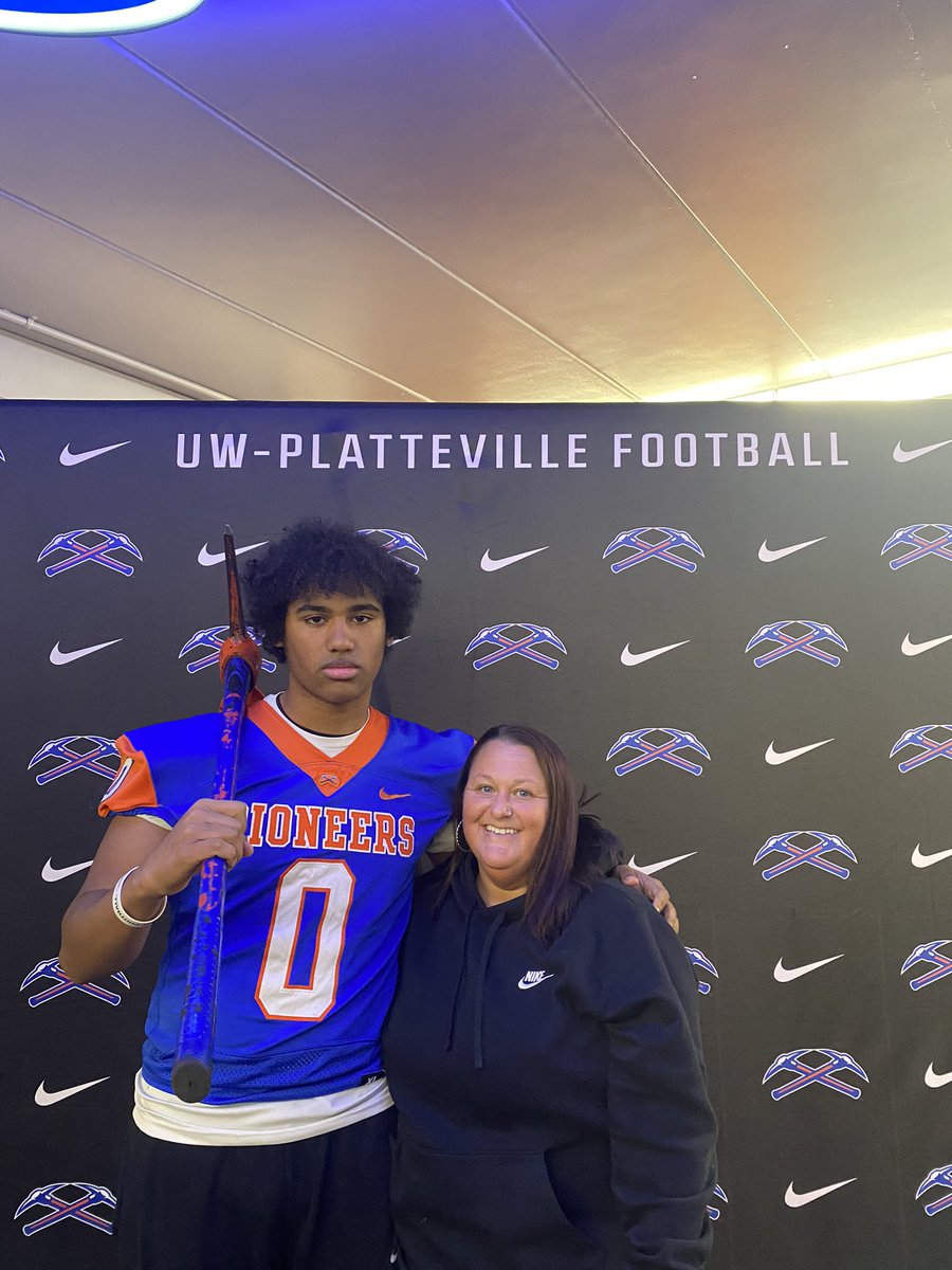 Demarkus moore tweet media