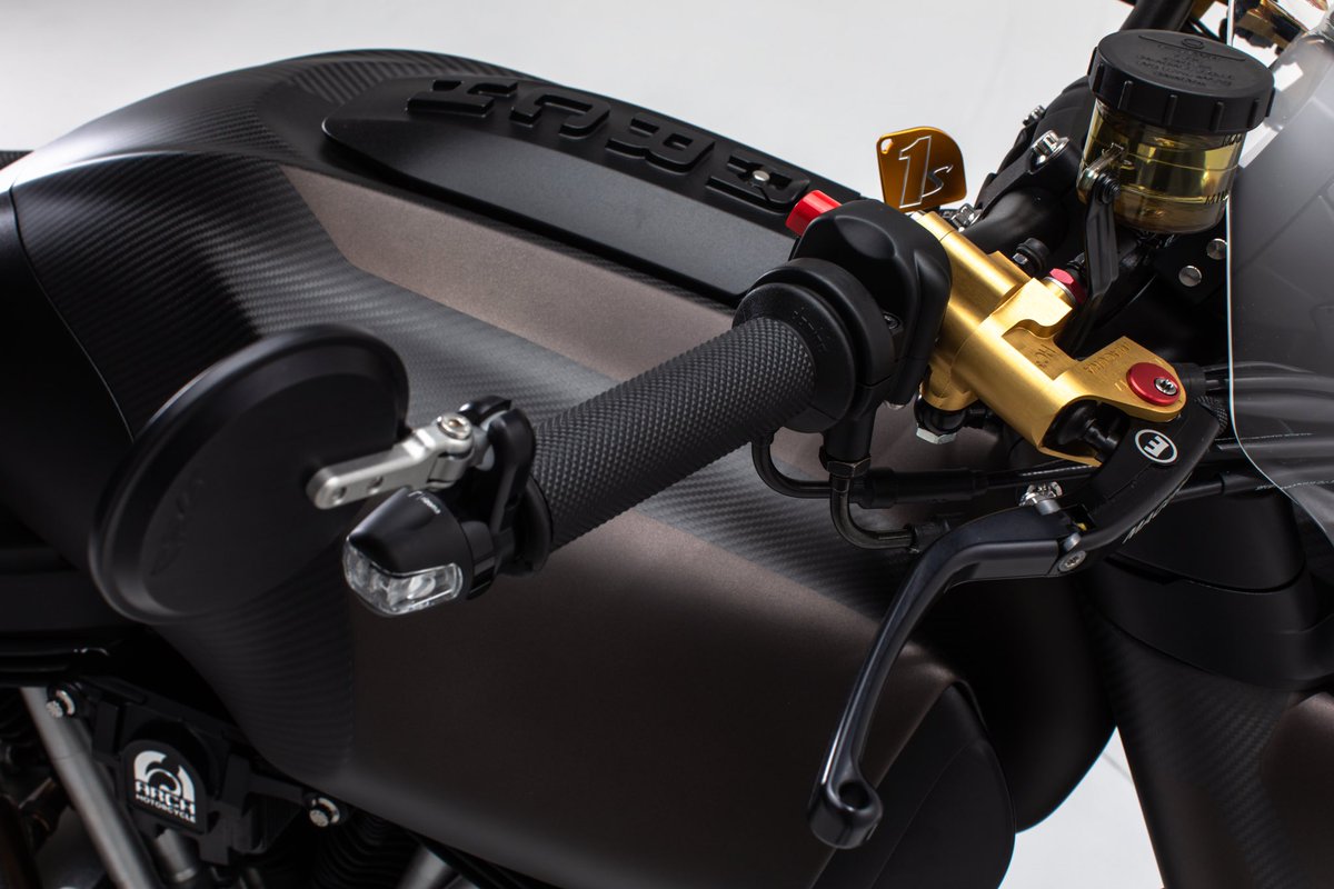 A close look at the carbon fiber weave of the ARCH 1s all carbon fuel cell crafted by <a href="/BlackStoneTek/">BlackStoneTek</a>.