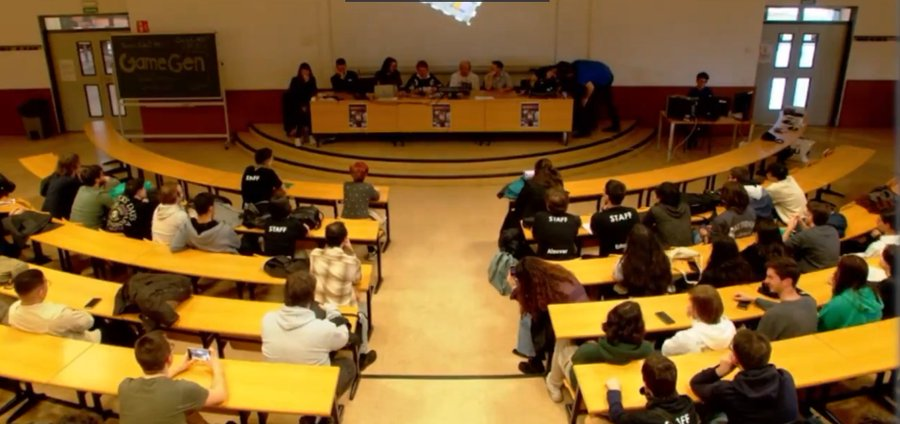 Buscamos eventos y ferias de videojuegos para compartir METAL GEAR ESPAÑA con vosotros. 

Ofrecemos:
· Charlas con el reparto de METAL GEAR SOLID.
· Clips exclusivos al castellano. 
· Sesión de fotos y firmas.

metalgearsolidspain@gmail.com

¡Se agradecen RTS y menciones!  🐍❗️📦