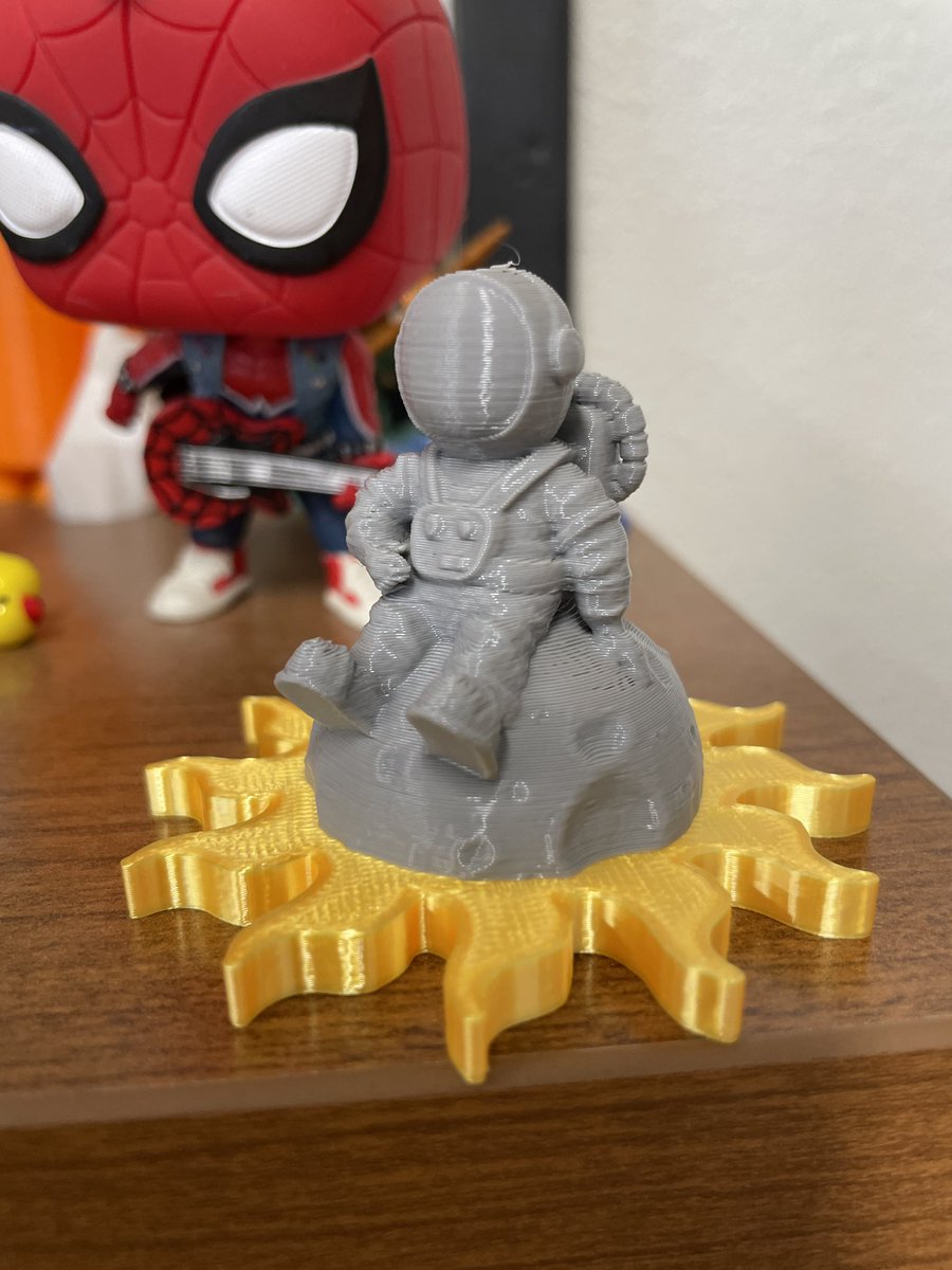 One of my favorite 3D prints of the month we have done with our students so far! We wanted our kiddos to have a keepsake to remember #SolarEclipse2024 and all 870 of our 3rd-5th graders got this astronaut! Thank you <a href="/Sneller314/">Rico Sneller</a> for the yellow sun version!  #misdgt <a href="/tinkercad/">Tinkercad</a>