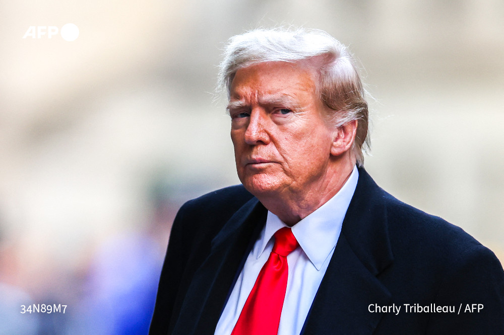 Donald Trump goes on trial Monday for allegedly covering up hush money payments to hide affairs ahead of the 2016 presidential election that propelled him into the White House. Here are five things to know. u.afp.com/5Q9Q by @A_Bambino
