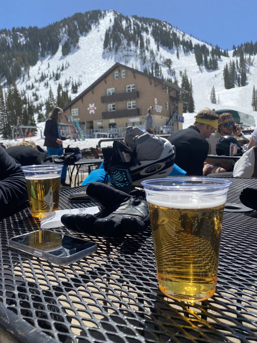 51 degrees, cloudless skies, near perfect ski day, and a cuppla PBRs with my kiddo. Ahhh.