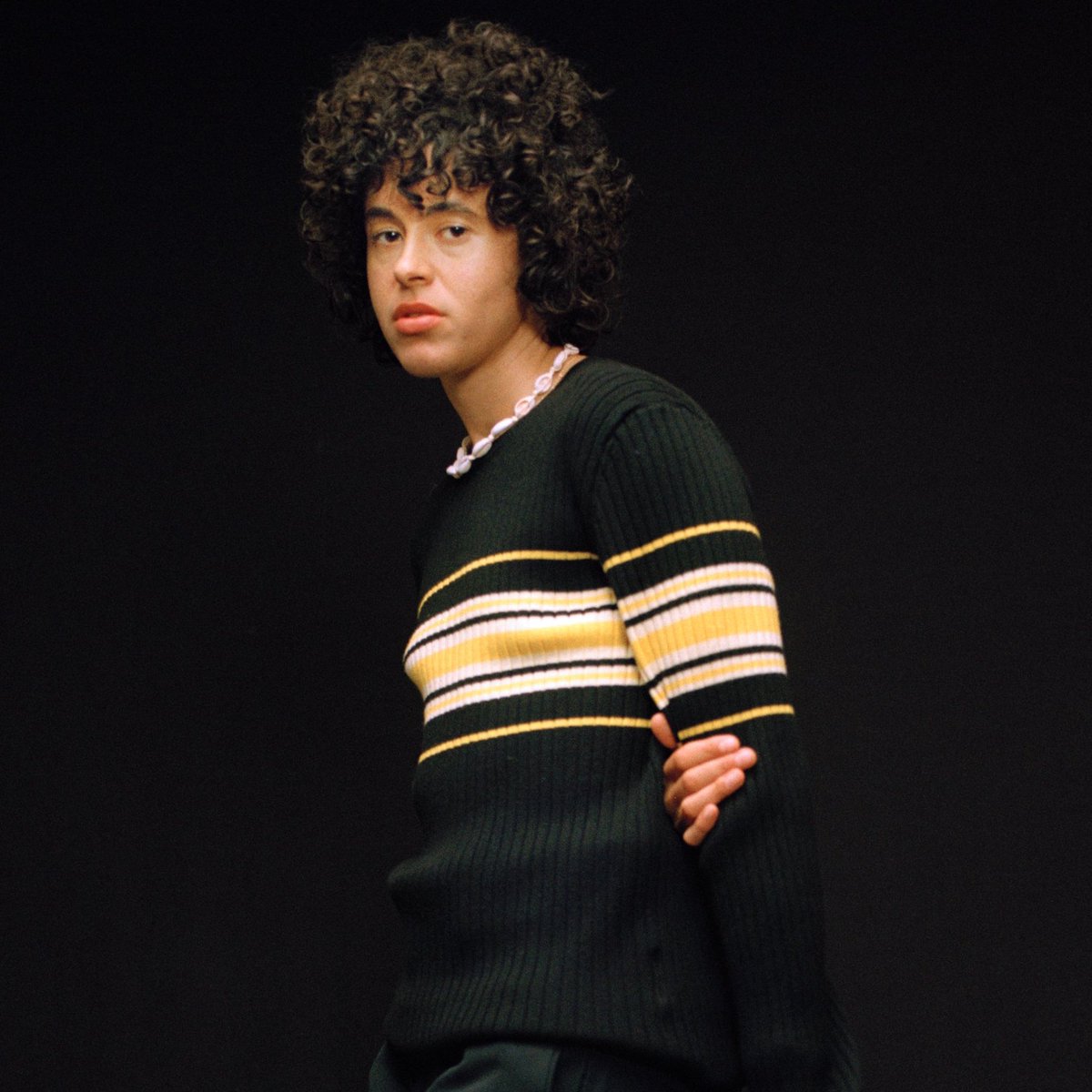 FilmUpdates's tweet photo. MUNA’s Naomi McPherson to make acting debut in Jason Reitman’s ‘SNL 1975’ starring Gabriel LaBelle, Cooper Hoffman and Rachel Sennott. 

(Source: https://t.co/V7DtsvHbvW) https://t.co/IcN6aUsfZ5
