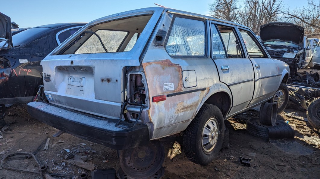 Junkyard Gem: 1980 Toyota Corolla Wagon trib.al/Y4JYnSZ