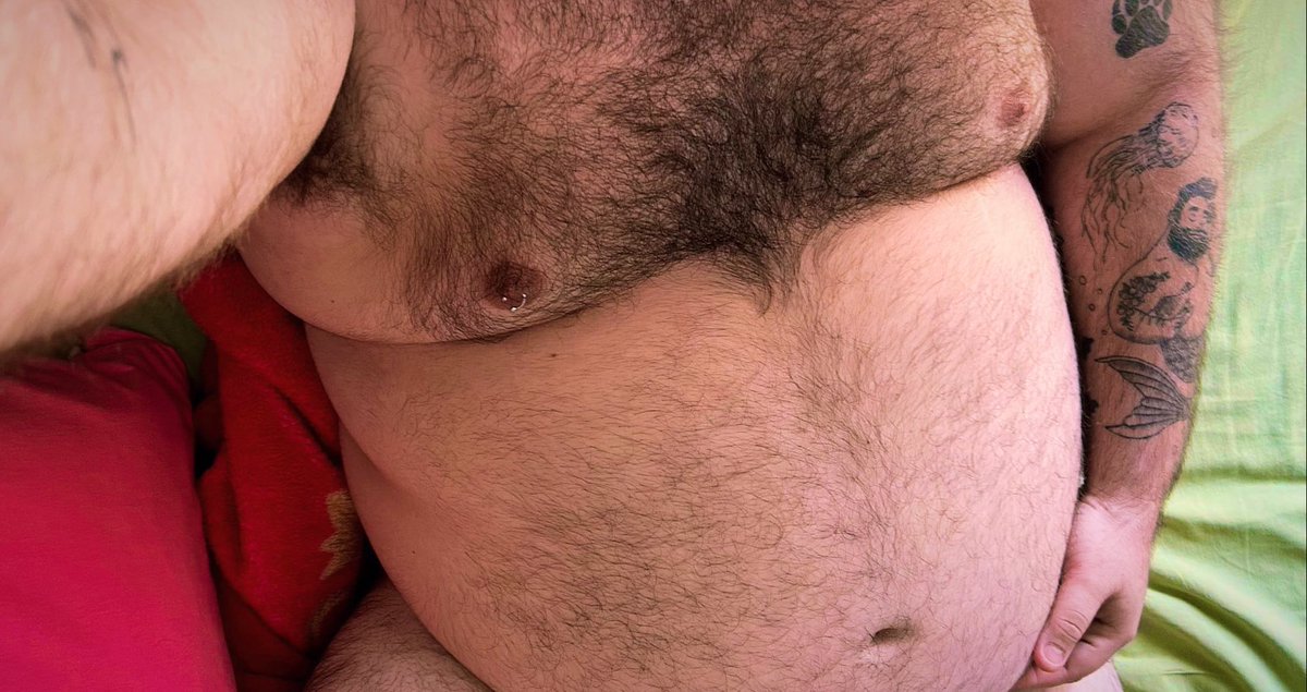 bear_dio's tweet photo. Boa tarde nenéns ❤️🫠

 #bear #gordo https://t.co/aWrGDFcYAR