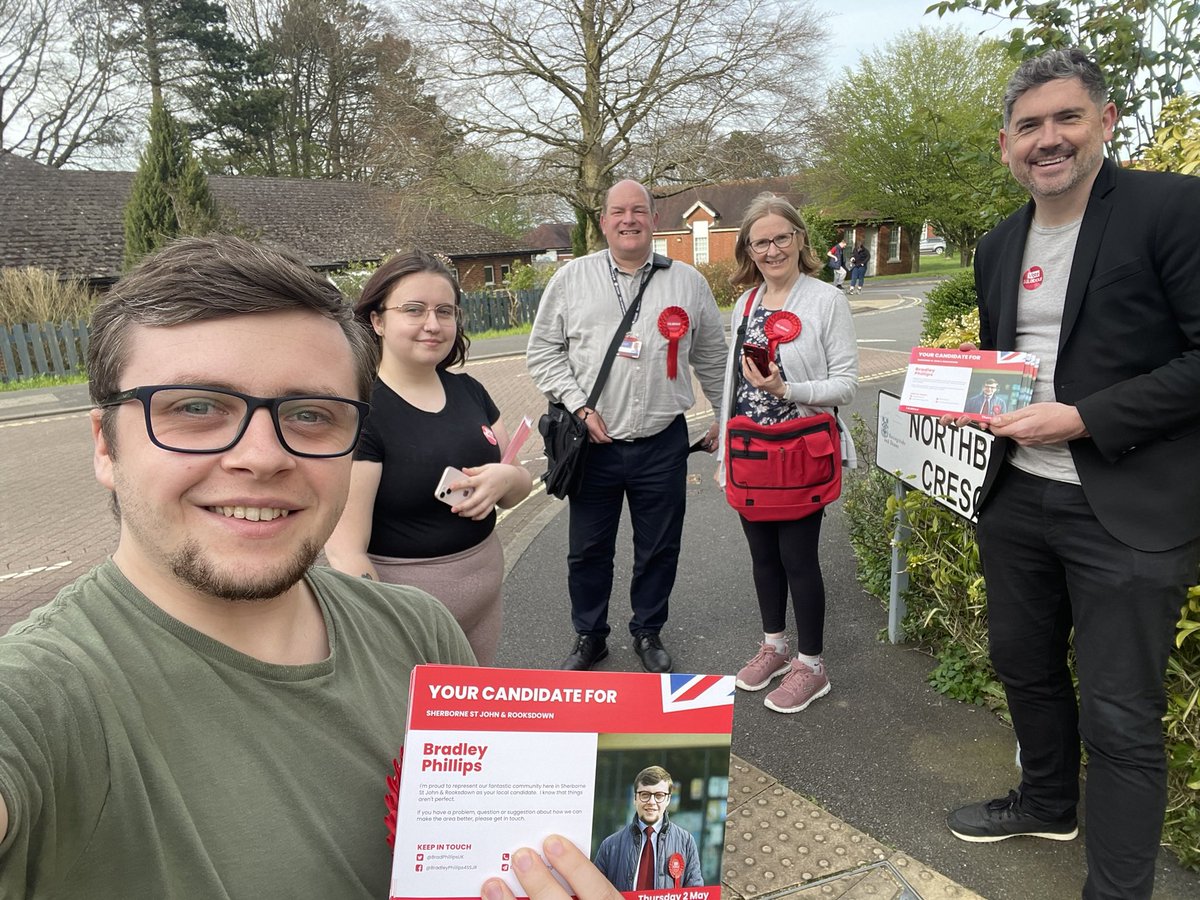 BradPhillipsUK's tweet photo. This morning I was out delivering leaflets &amp; this afternoon out doorknocking!

Anti-social behaviour issues raised, I’ll reach out to the local PSCOs - I’d also encourage residents to report this to the council.

Any other issues, please message me!

#Rooksdown #SherborneStJohn https://t.co/PpAXWbEqvf