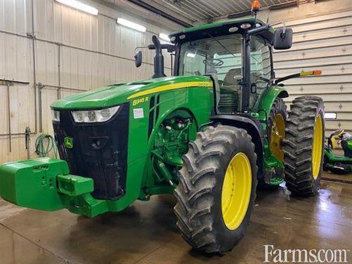 2017 John Deere 8345R 👇 345 HP, 987 hours, 23 speed trans., 4600 processor, premium cab, 4 remotes, LED lights, & much more, listed by Polen Implement. 🔗usfarmer.com/tractors/john-… #USFarmer #JohnDeere #Tractor #FarmEquipment #AgTwitter #OhioAg #Tractors #FarmTractor