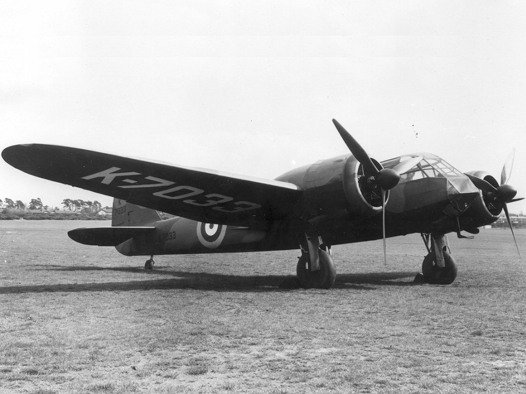 #onthisday in 1935 flying from Filton, the Type 142 made its first flight. This aircraft would be developed into the Bristol Blenheim. Find out more about the Bristol Blenheim at classicwarbirds.co.uk/british-aircra… #history #aviation #aircraft