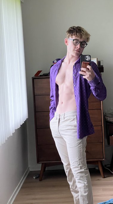 Morning :) https://t.co/LceYETnOKT